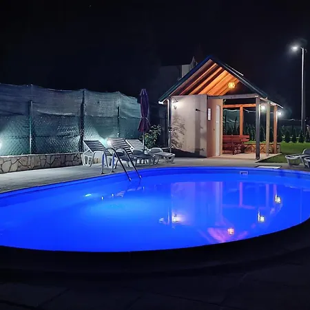 Oasis * Sarajevo